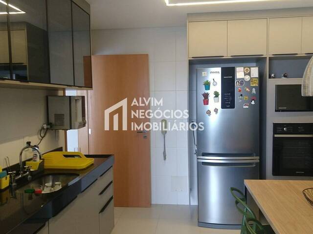 Apartamento para Venda em São José dos Campos - 4