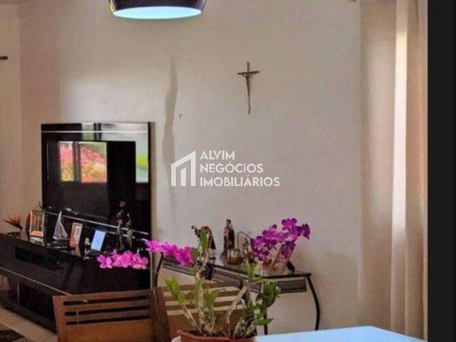 Casa para Venda em São José dos Campos - 2