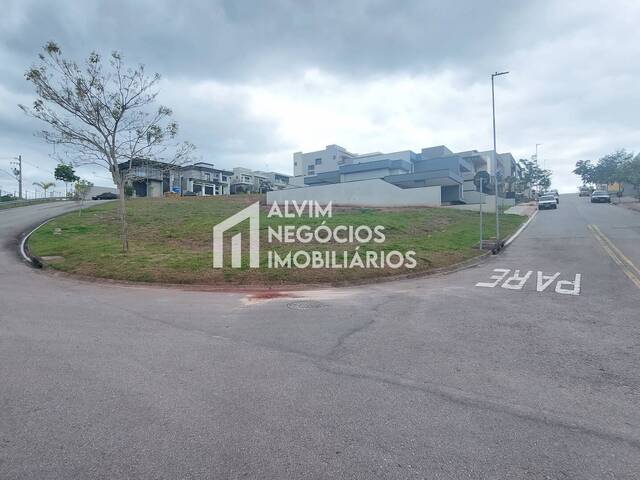 Terreno para Venda em São José dos Campos - 4