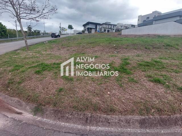 Venda em Condomínio Residencial Jaguary - São José dos Campos