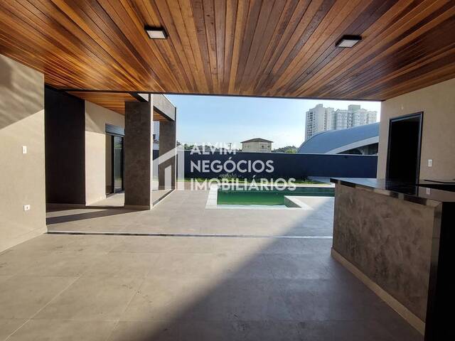 Casa para Venda em São José dos Campos - 5