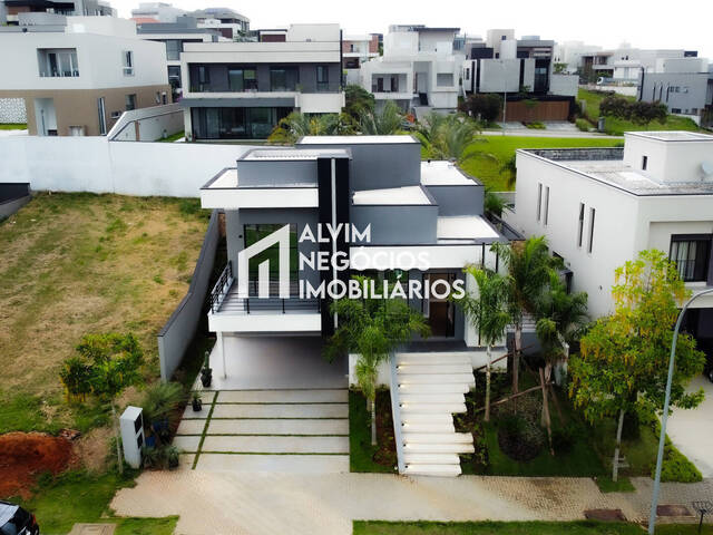 Casa para Venda em São José dos Campos - 4