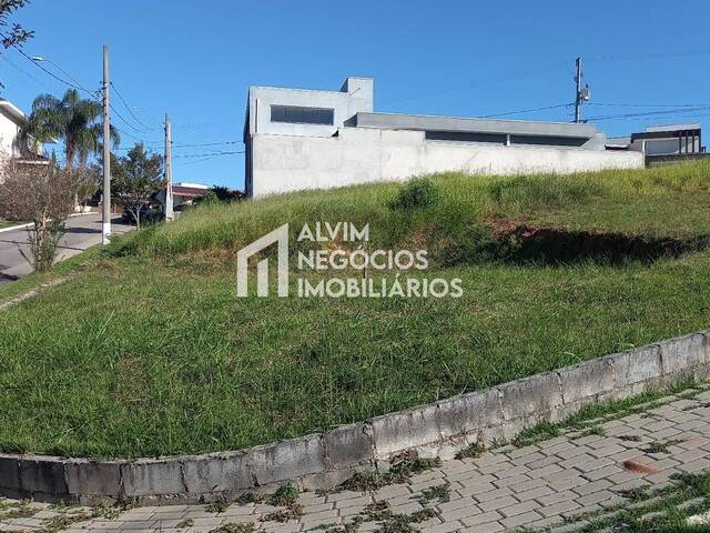 Área para Venda em São José dos Campos - 5