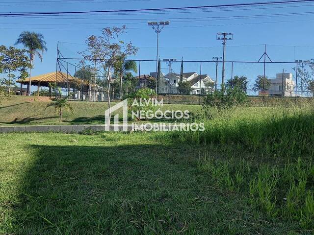 Área para Venda em São José dos Campos - 4
