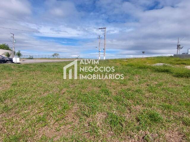 Área para Venda em São José dos Campos - 4