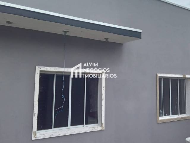 Casa para Venda em São José dos Campos - 4