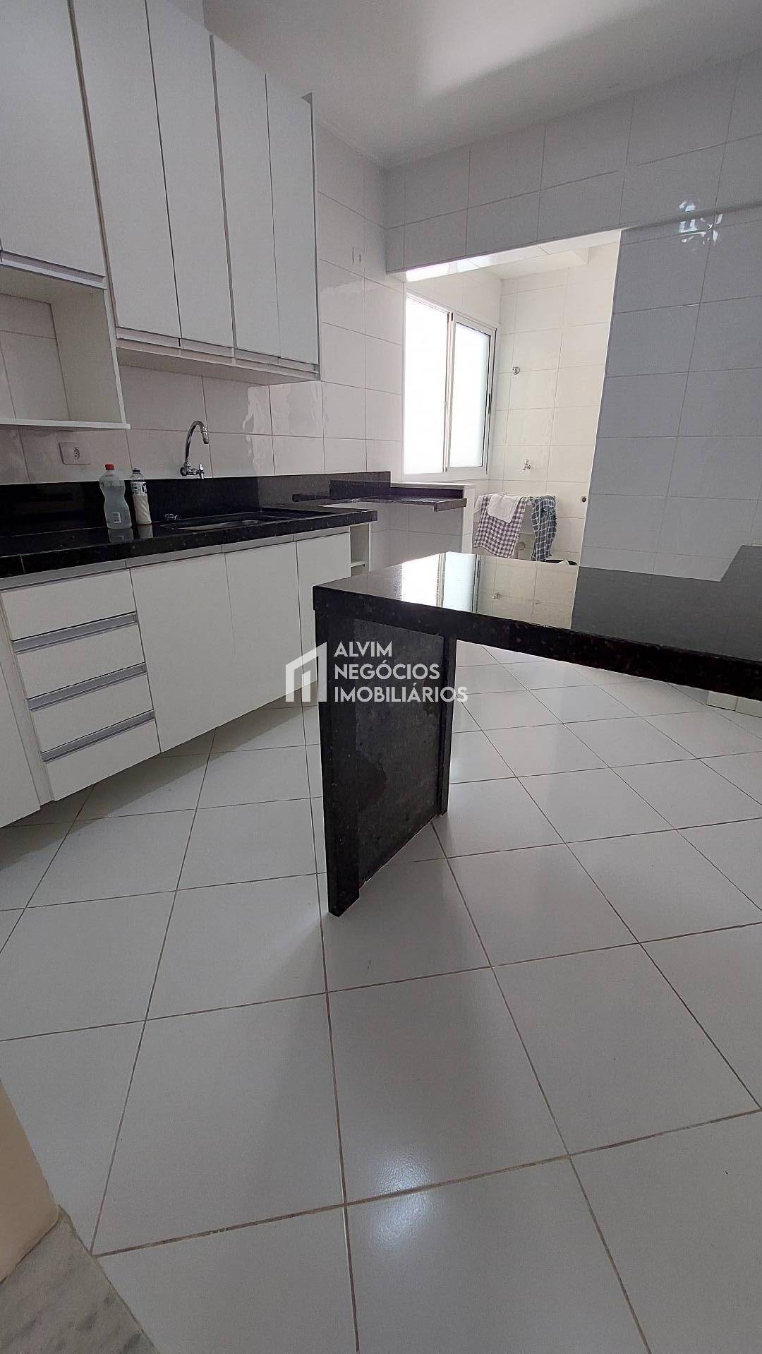 Apartamento à venda com 3 quartos, 94m² - Foto 13