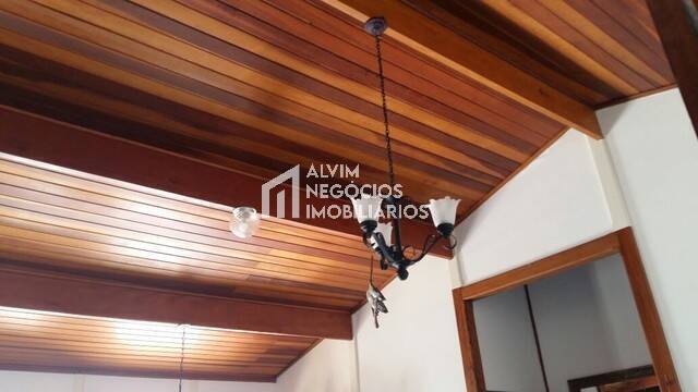 Casa à venda com 3 quartos, 250m² - Foto 13