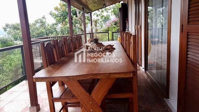 Casa à venda com 3 quartos, 250m² - Foto 6