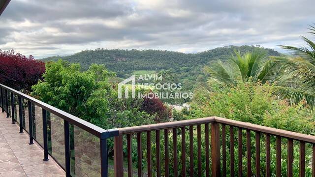 Casa à venda com 3 quartos, 250m² - Foto 5