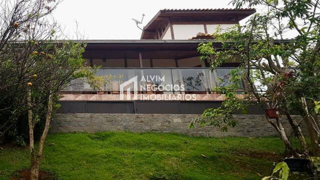 Casa à venda com 3 quartos, 250m² - Foto 7