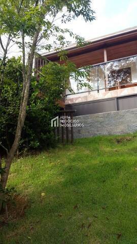 Casa à venda com 3 quartos, 250m² - Foto 8