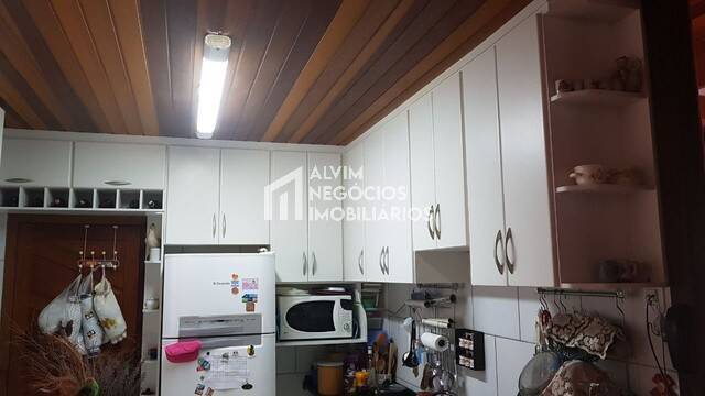 Casa à venda com 3 quartos, 250m² - Foto 14