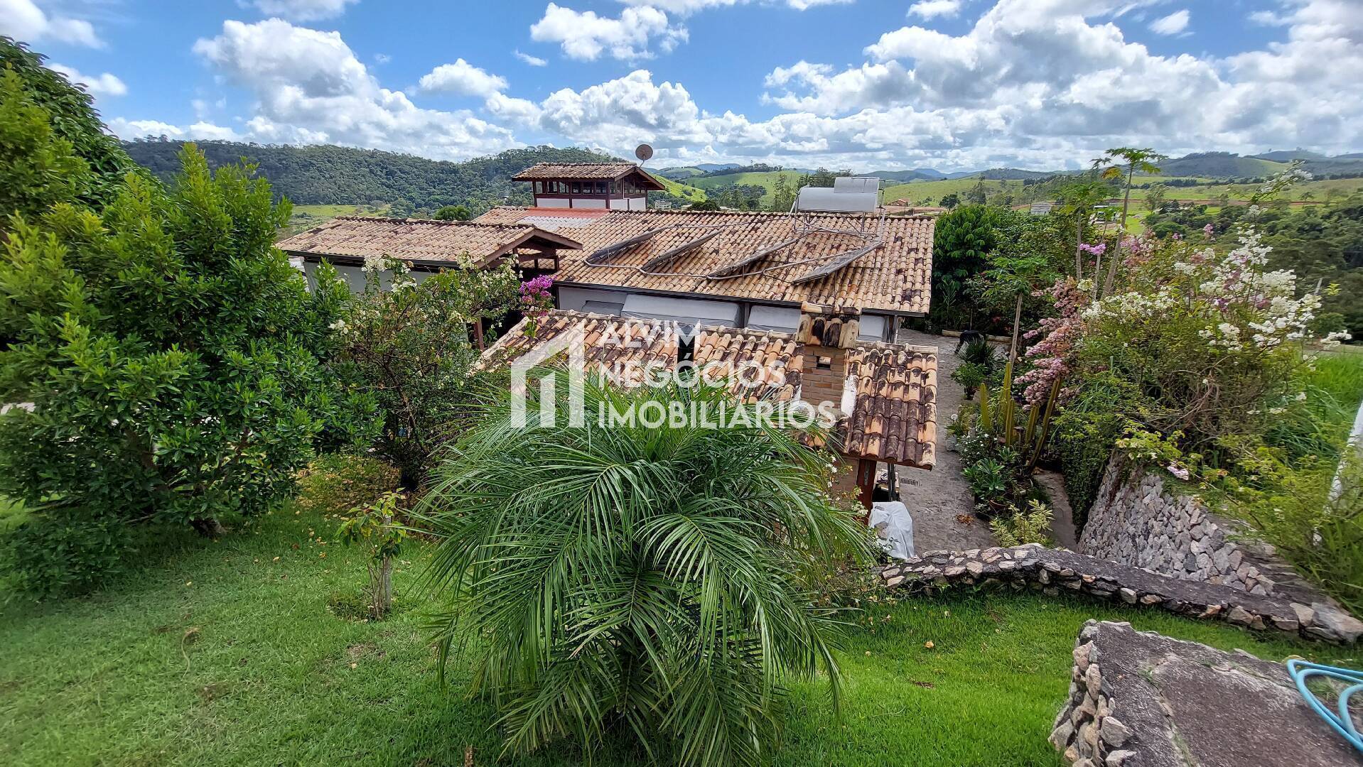 Casa à venda com 3 quartos, 250m² - Foto 23
