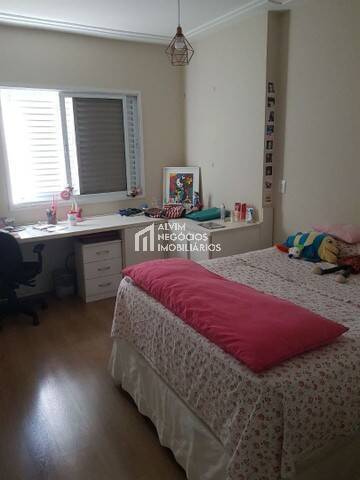 Apartamento à venda com 3 quartos, 182m² - Foto 8