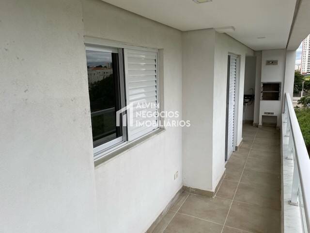 Apartamento à venda com 3 quartos, 96m² - Foto 4