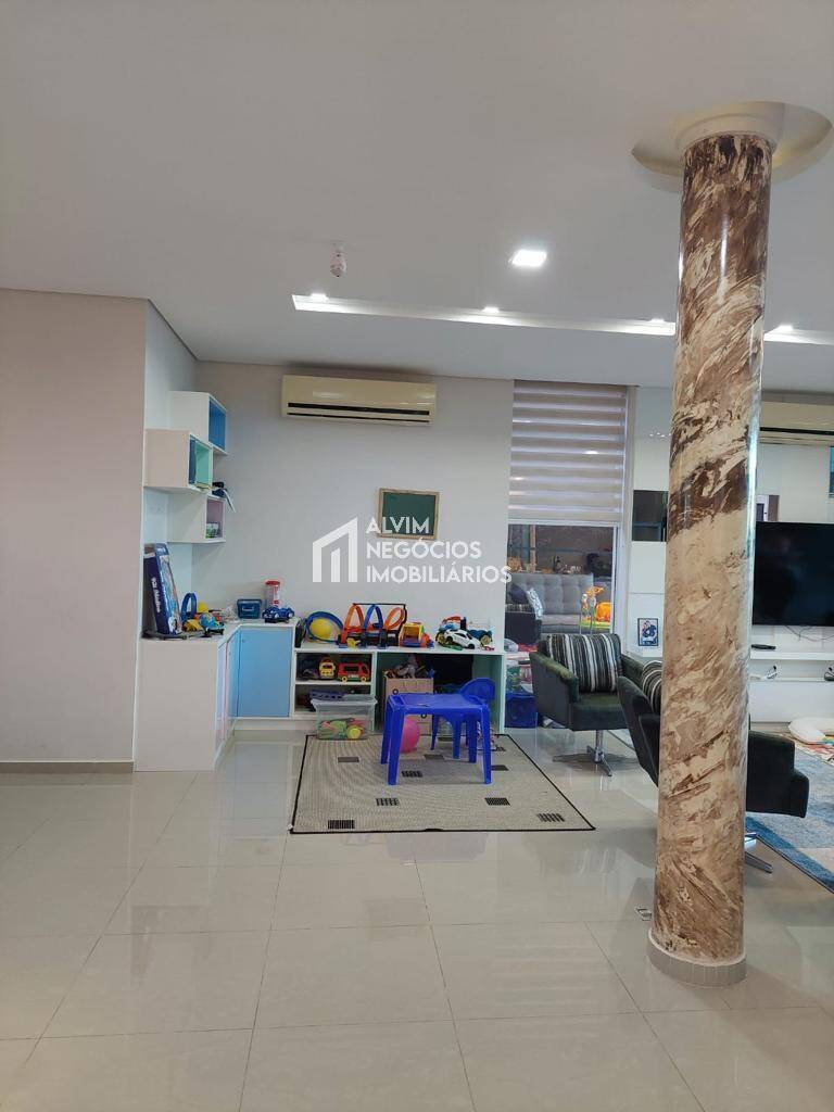 Sobrado à venda com 4 quartos, 600m² - Foto 13