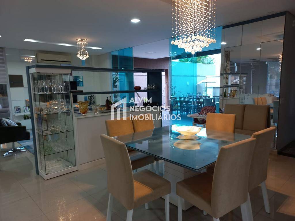 Sobrado à venda com 4 quartos, 600m² - Foto 17