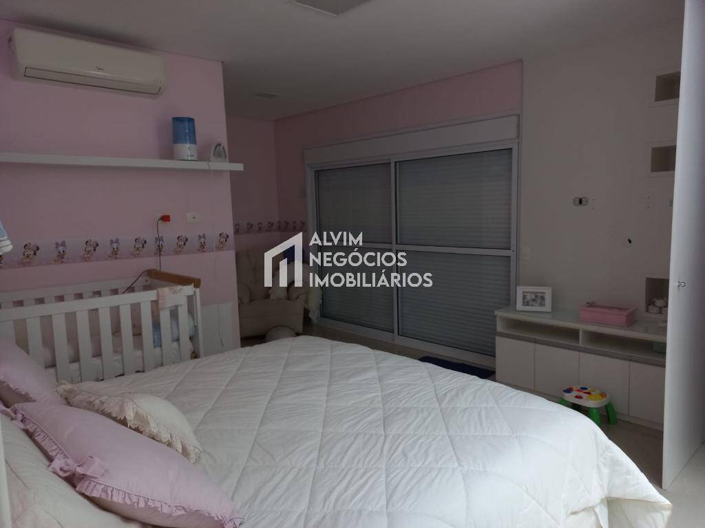 Sobrado à venda com 4 quartos, 600m² - Foto 20