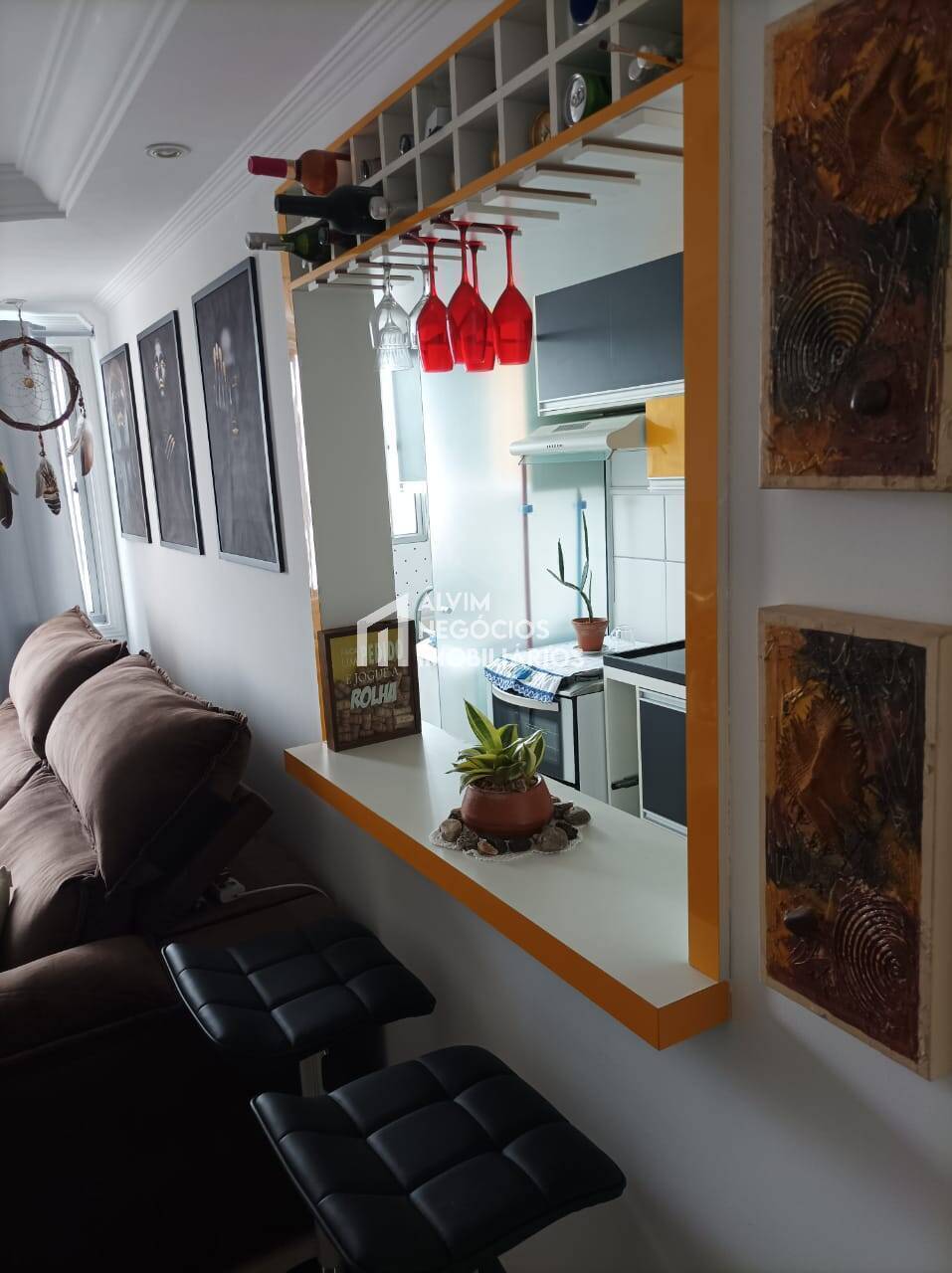 Apartamento à venda com 3 quartos, 69m² - Foto 2