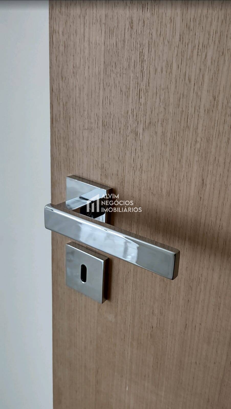 Casa à venda com 3 quartos, 160m² - Foto 7