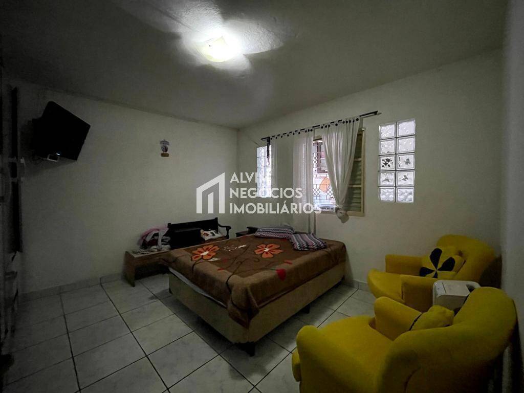 Casa à venda com 4 quartos, 145m² - Foto 5