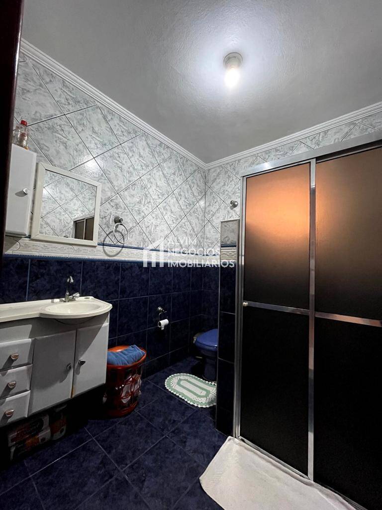 Casa à venda com 4 quartos, 145m² - Foto 17