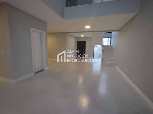 Sobrado à venda com 3 quartos, 236m² - Foto 11