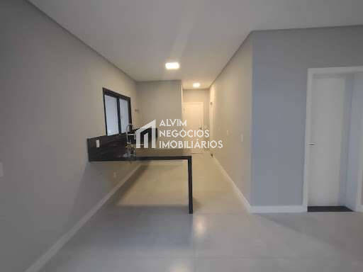 Sobrado à venda com 3 quartos, 236m² - Foto 13