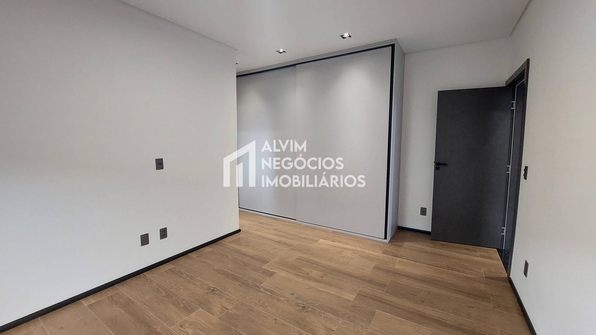 Casa à venda com 3 quartos, 175m² - Foto 11