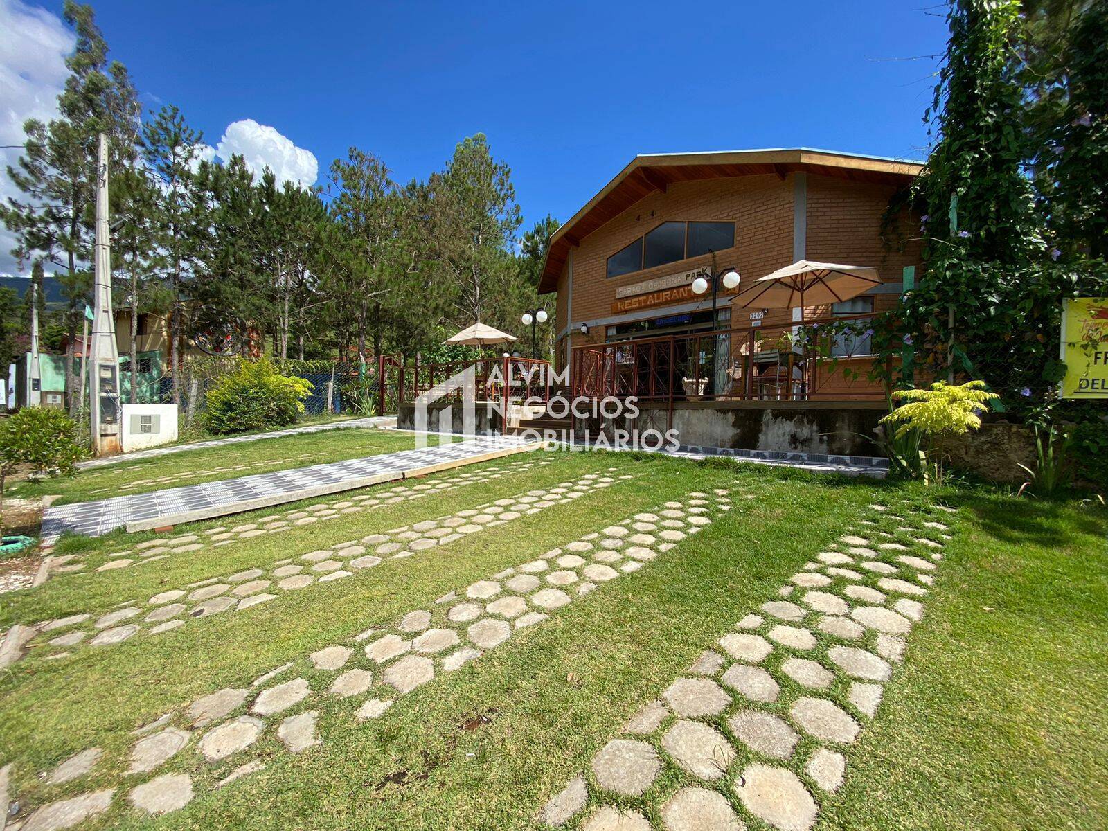 Prédio Inteiro à venda, 576m² - Foto 2