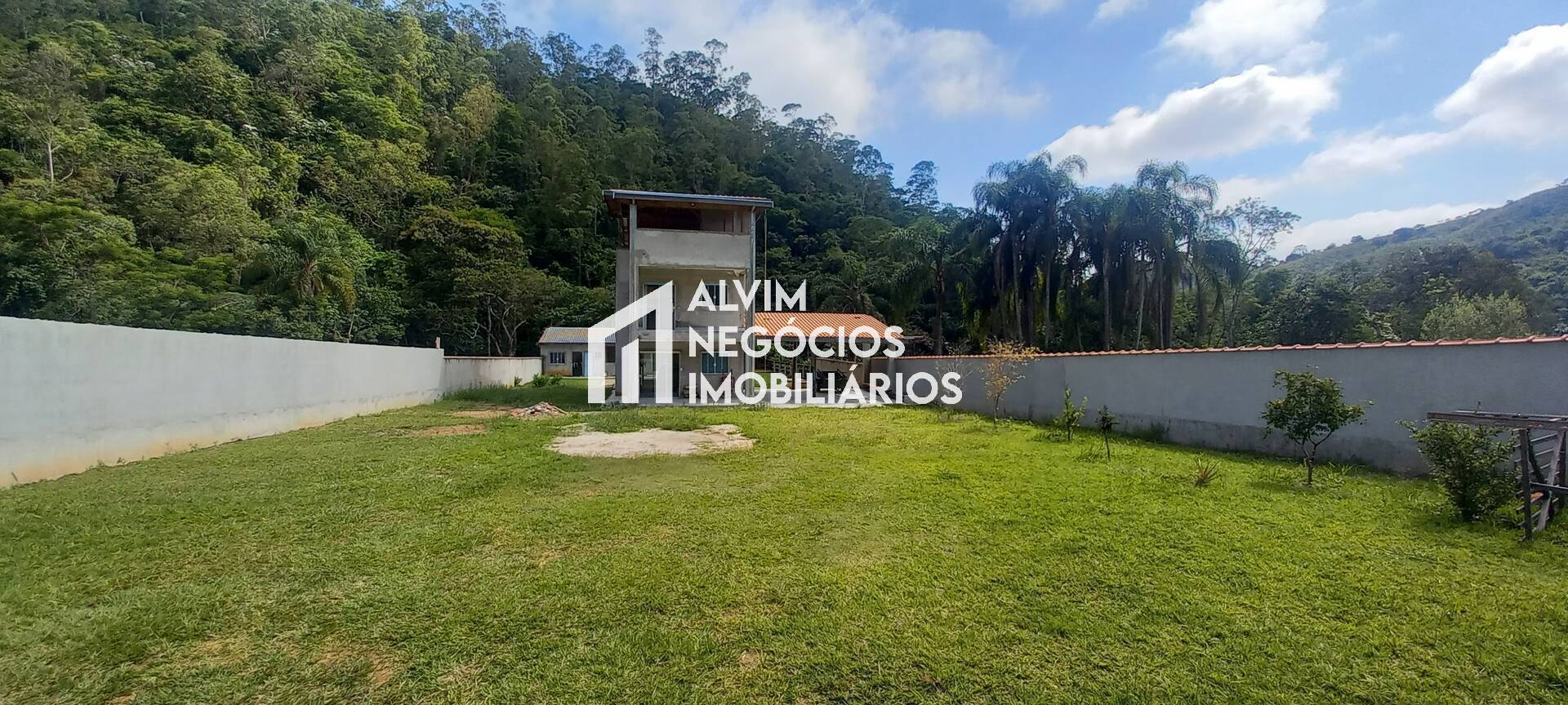 Sítio, 3 quartos, 1500 m² - Foto 4