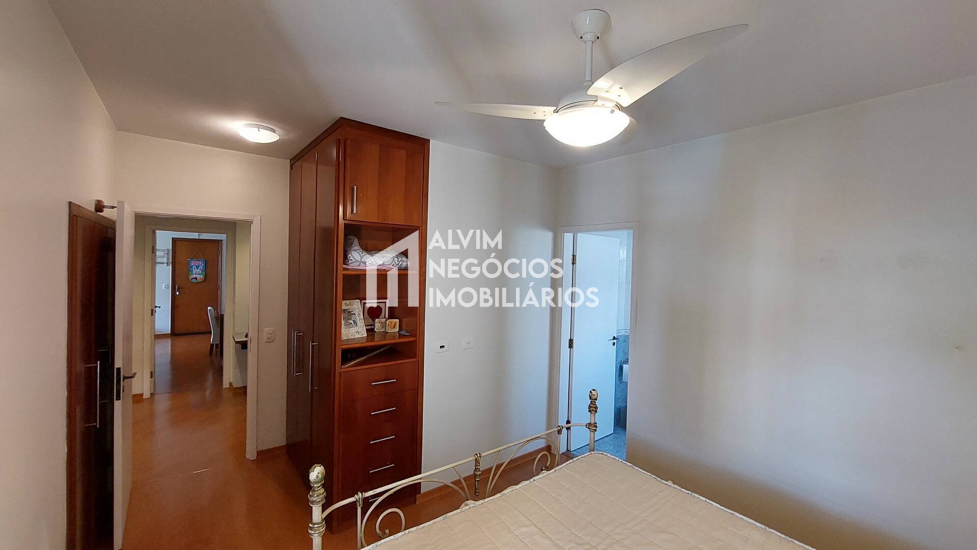 Apartamento à venda com 3 quartos, 127m² - Foto 28