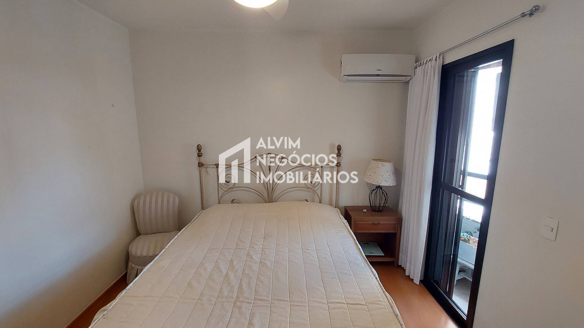 Apartamento à venda com 3 quartos, 127m² - Foto 29