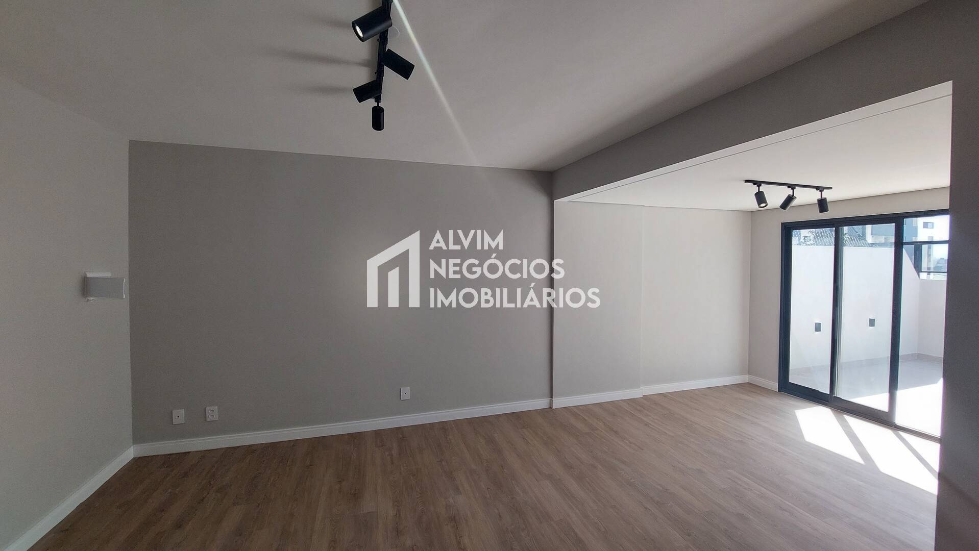 Cobertura à venda com 3 quartos, 254m² - Foto 6