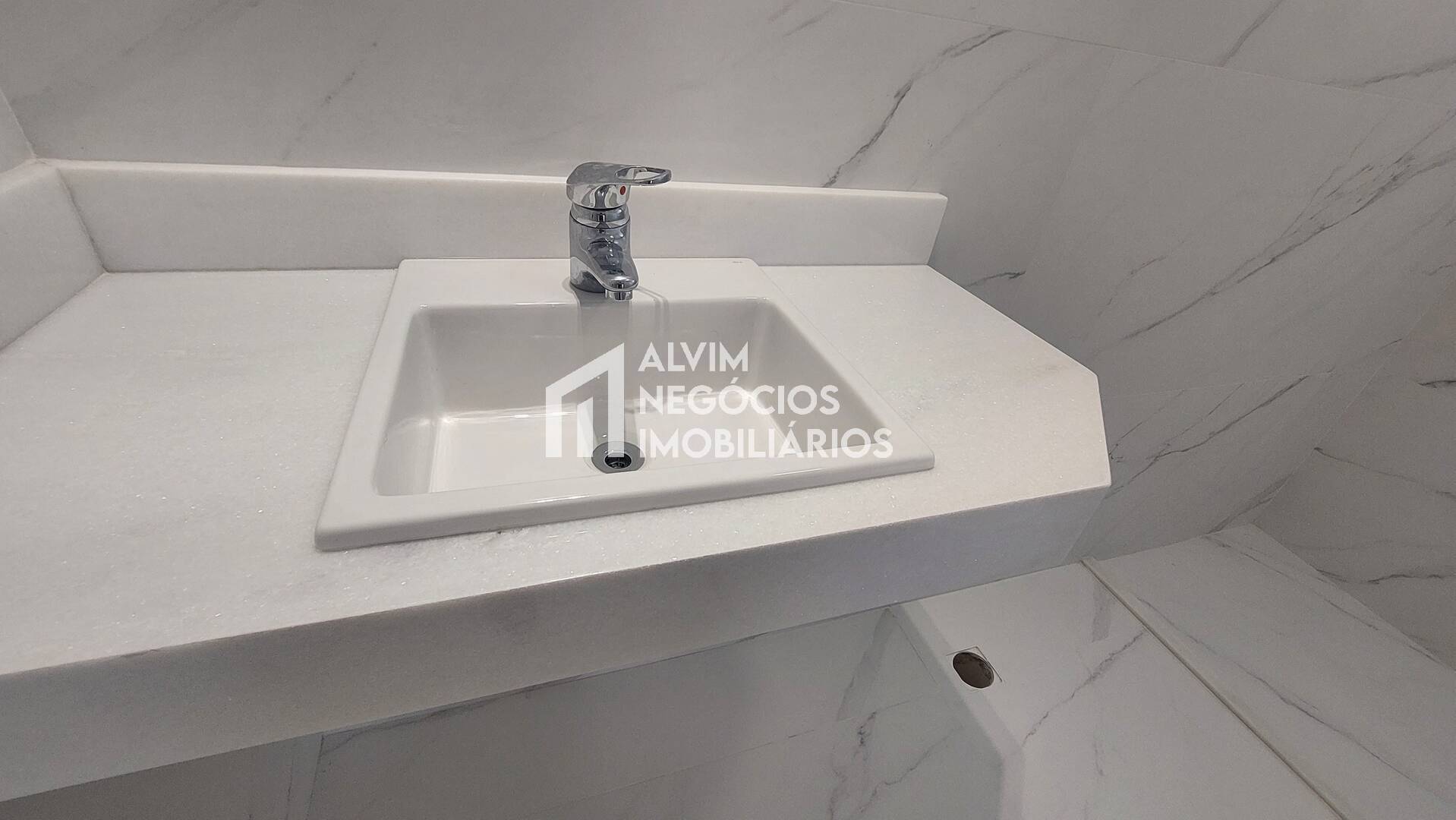 Cobertura à venda com 3 quartos, 254m² - Foto 9
