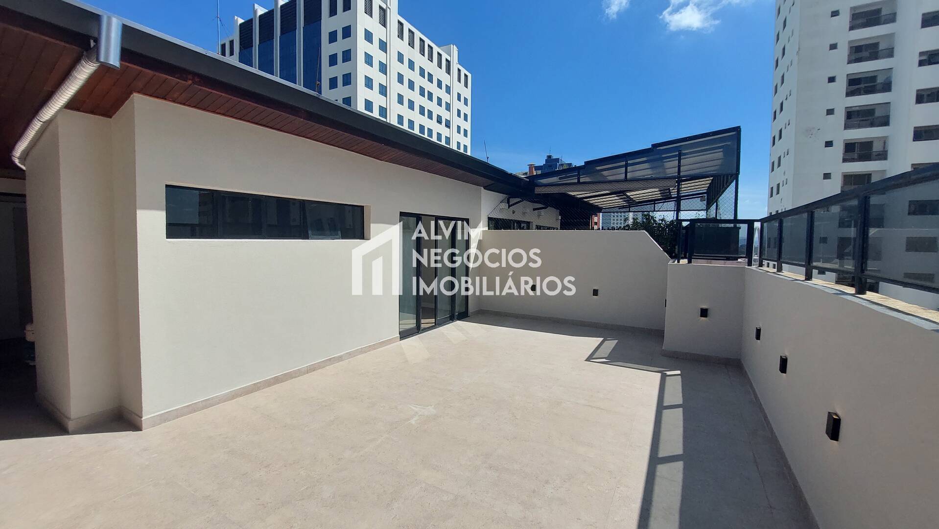 Cobertura à venda com 3 quartos, 254m² - Foto 37