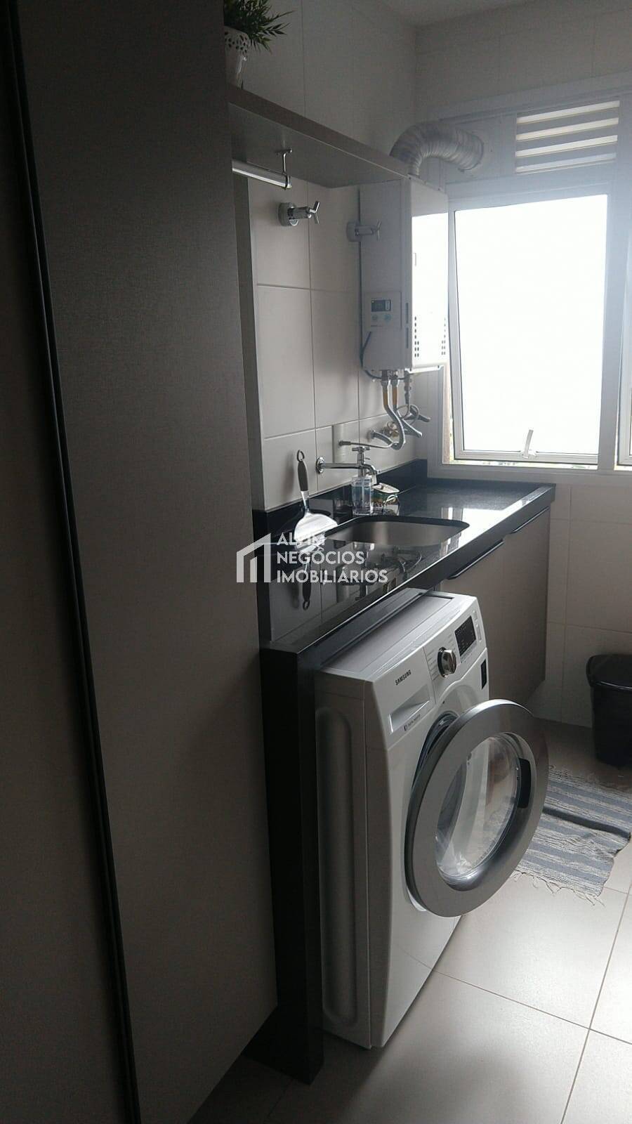 Apartamento à venda com 4 quartos, 147m² - Foto 9