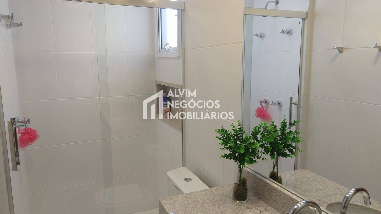 Apartamento à venda com 4 quartos, 147m² - Foto 8