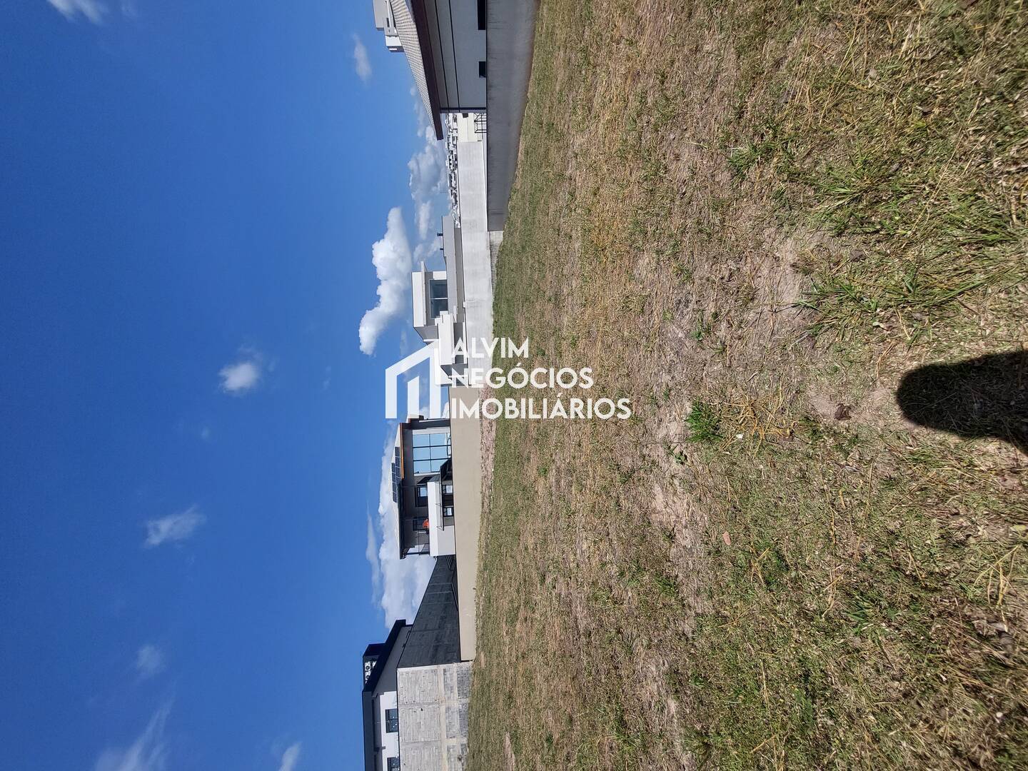 Terreno, 600 m² - Foto 2