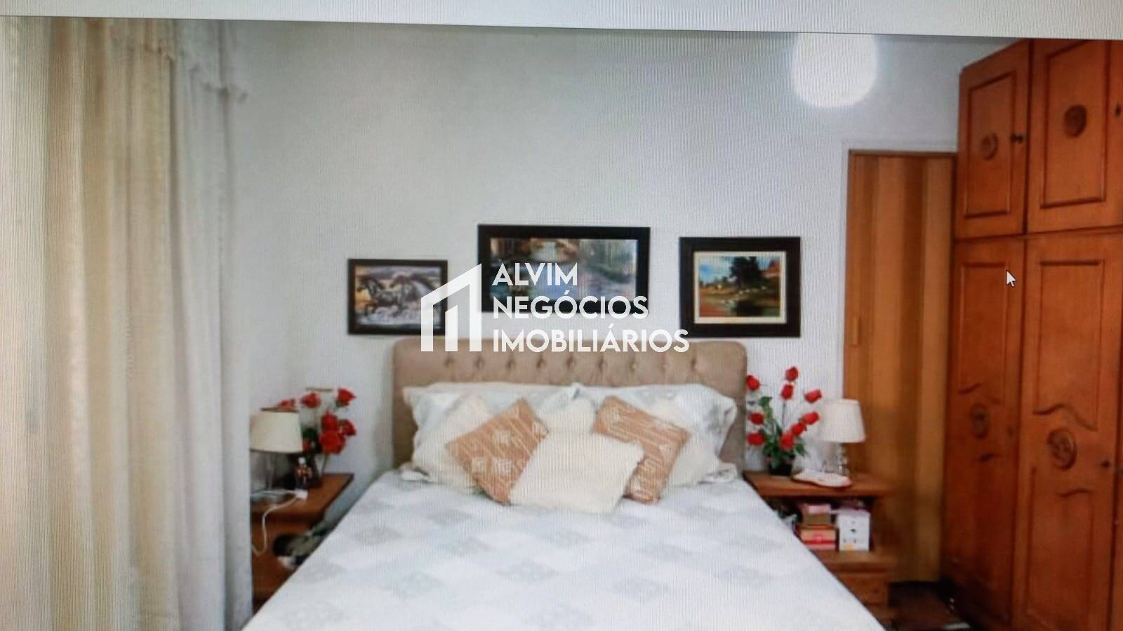 Casa, 3 quartos, 250 m² - Foto 7