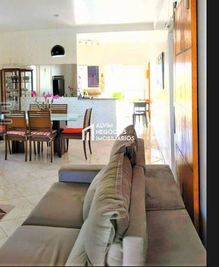 Casa, 3 quartos, 172 m² - Foto 3