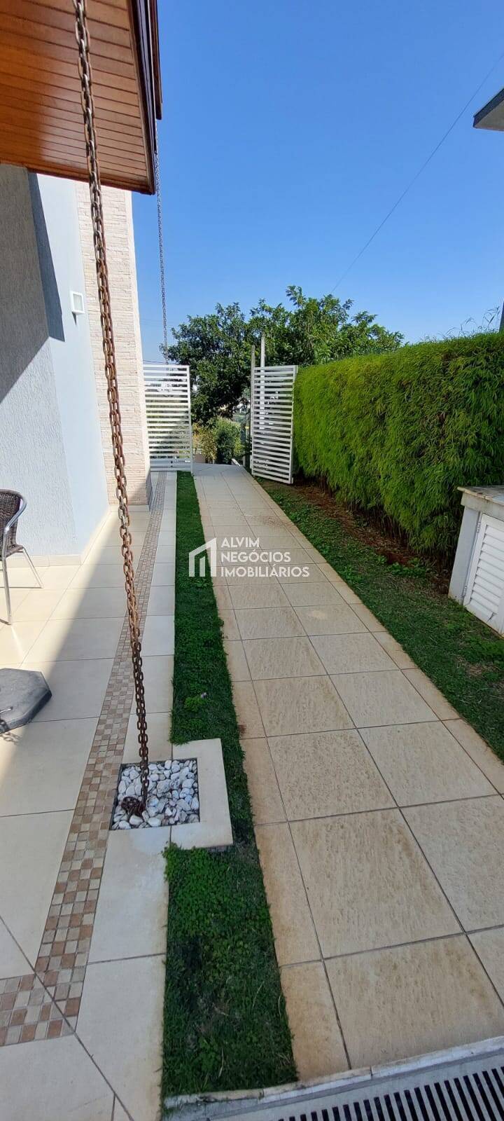 Casa à venda com 5 quartos, 1000m² - Foto 40