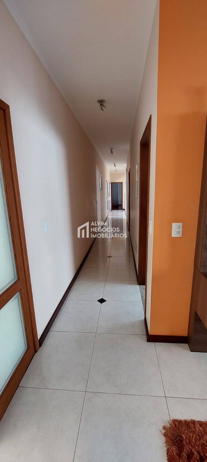 Casa à venda com 5 quartos, 1000m² - Foto 35