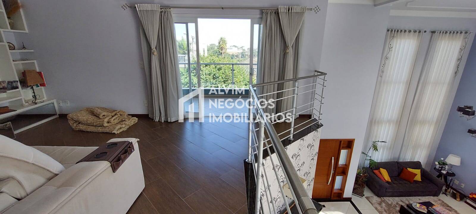 Casa à venda com 5 quartos, 1000m² - Foto 9