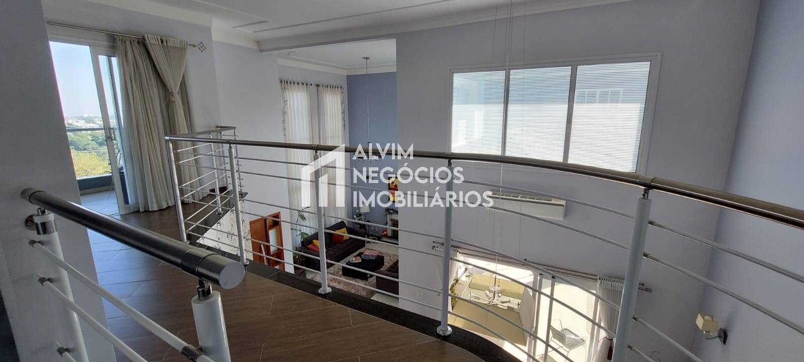 Casa à venda com 5 quartos, 1000m² - Foto 8