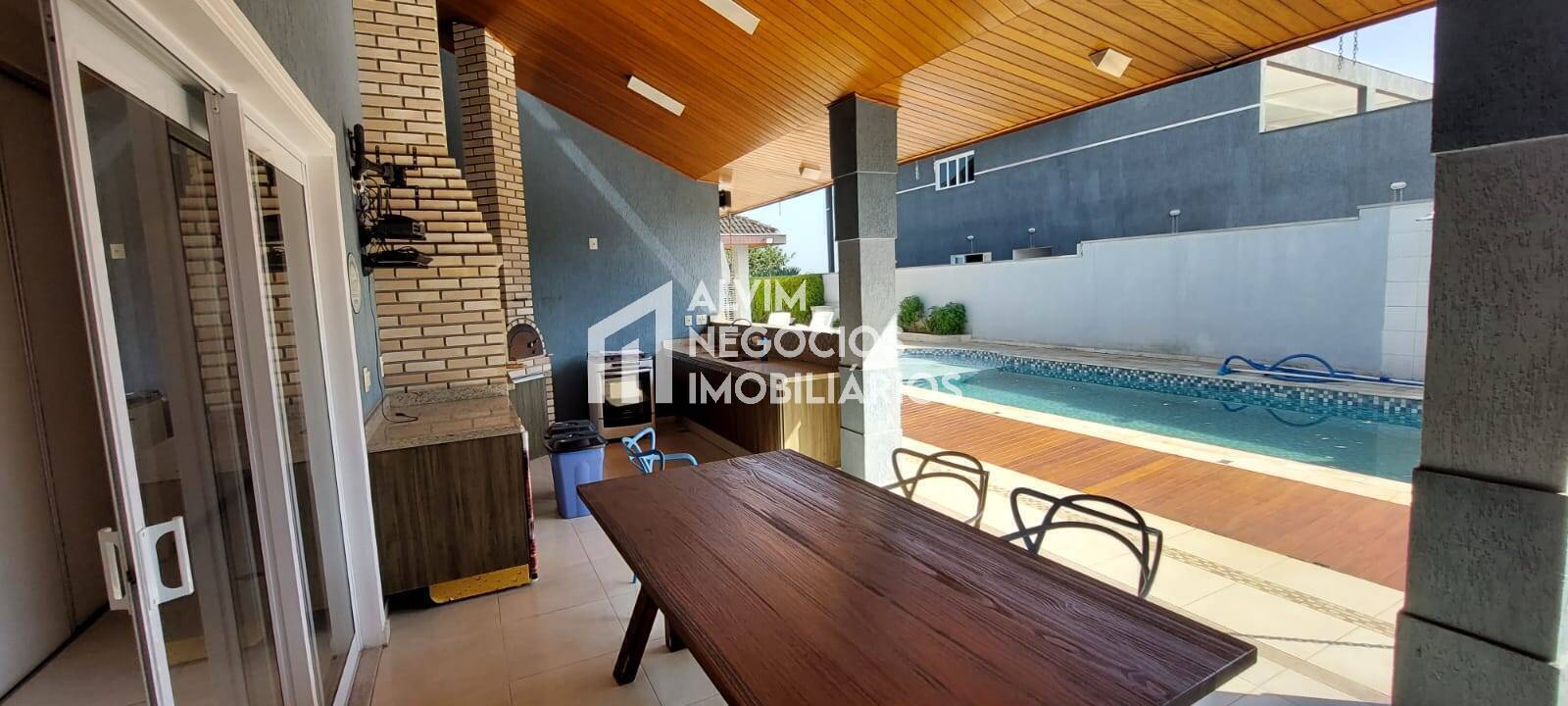 Casa à venda com 5 quartos, 1000m² - Foto 42