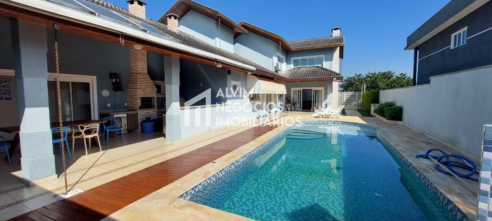 Casa à venda com 5 quartos, 1000m² - Foto 43