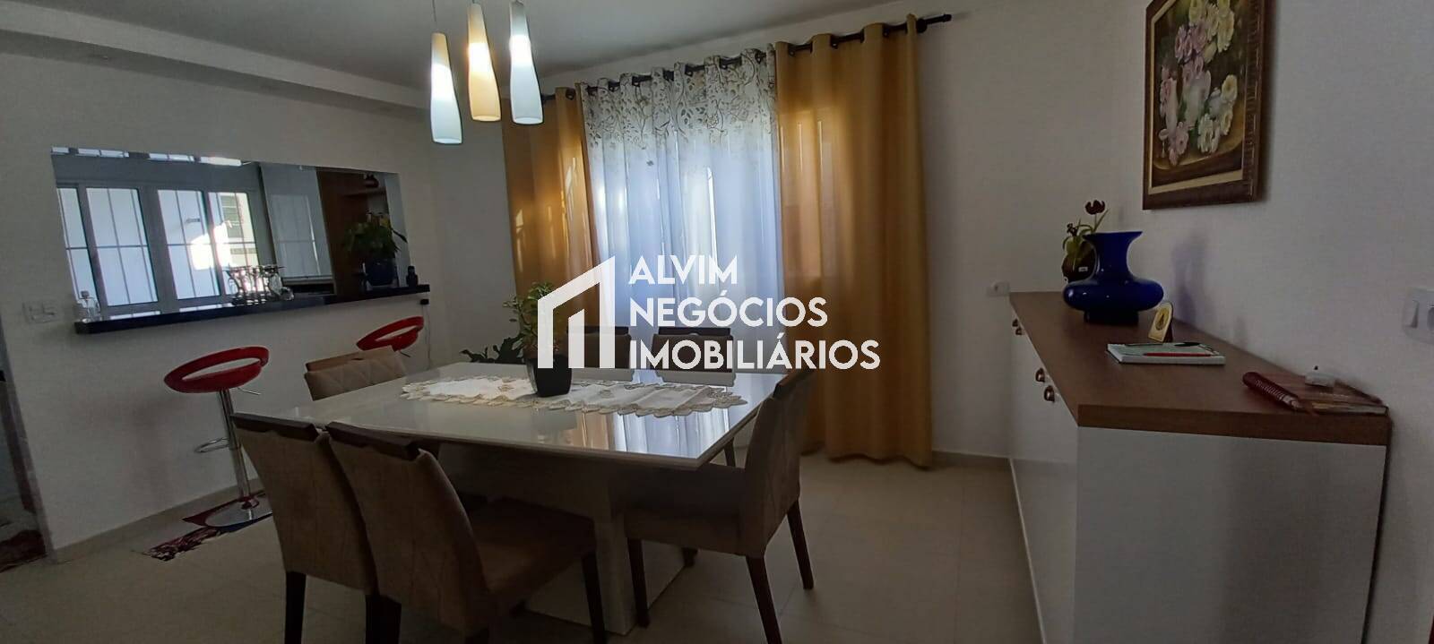 Casa, 4 quartos, 217 m² - Foto 9