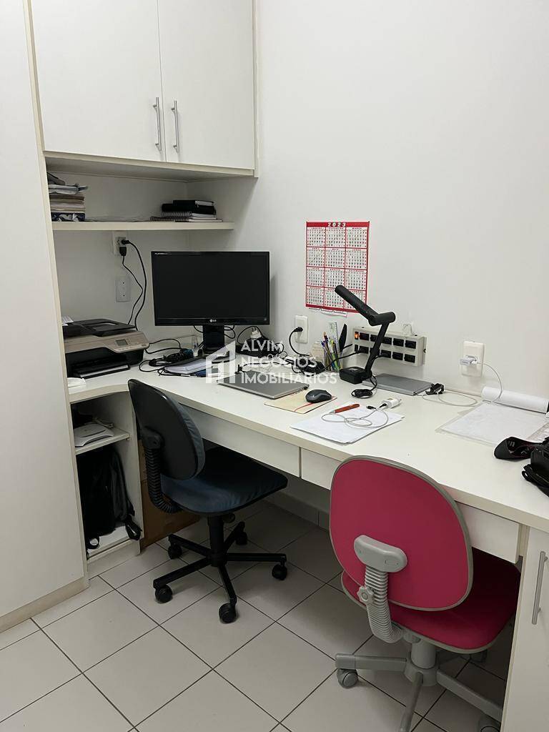 Apartamento à venda com 4 quartos, 176m² - Foto 15